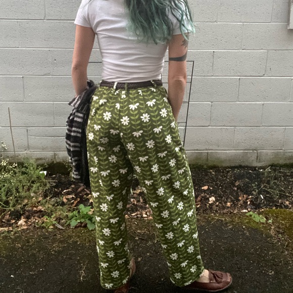 Big Bud Press Petite Trousers - Picture 6 of 7